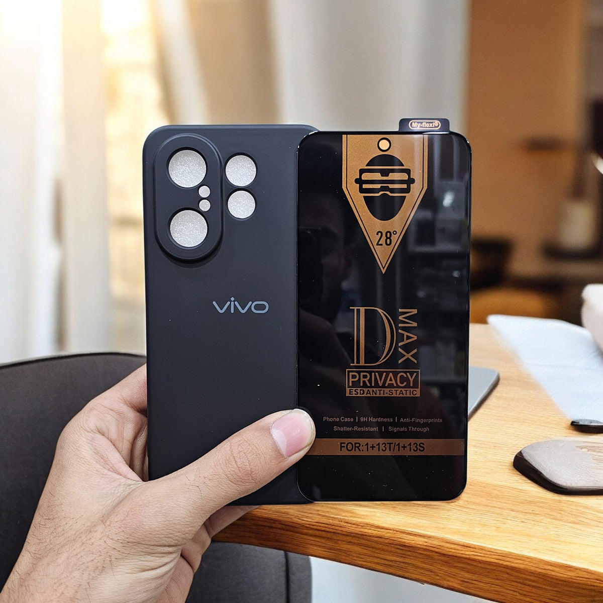 (combo pack)Vivo X200 Fe Soft Silicone Case + Privacy Tempered Glass - Black