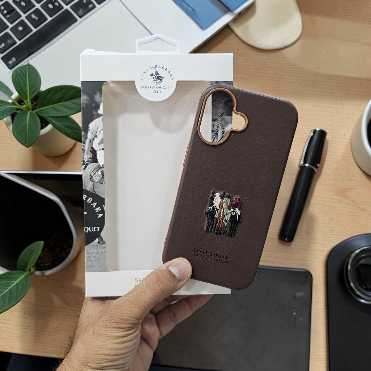 Apple iPhone 16 Premium Us Polo Santa Barbara Justin Seris - Brown