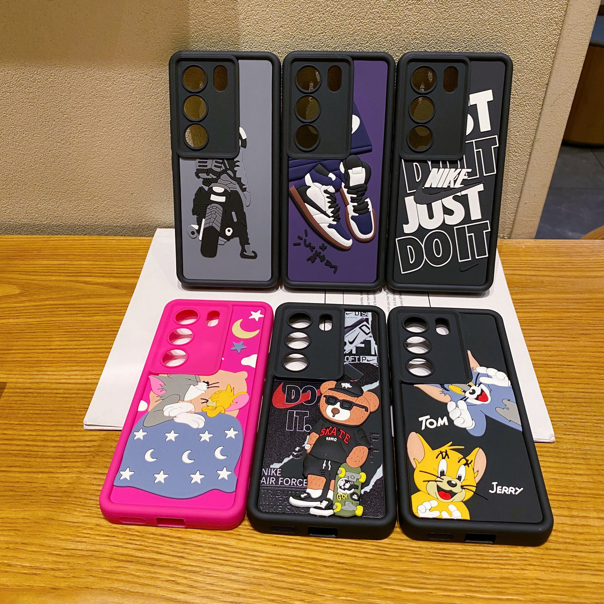 Vivo V29 5G Tom & Jerry Soft Silicone Cute 3D Cartoon Back Cover Case - Tom & Jerry