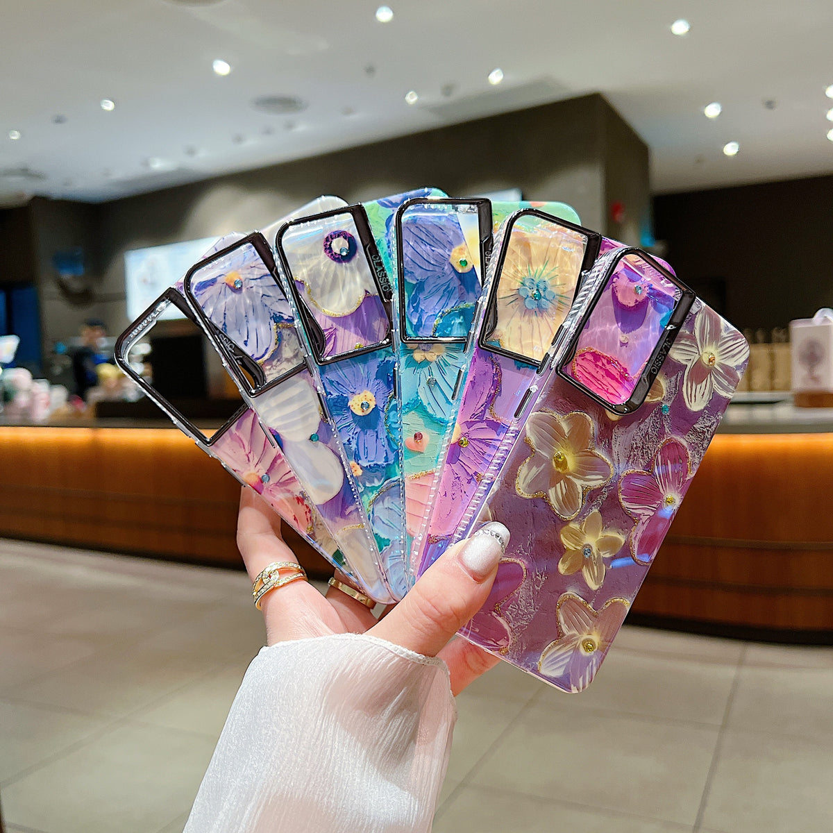 Samsung S22 5G 3D Hot Trending Rhinestone Flowers case - Pattern 1