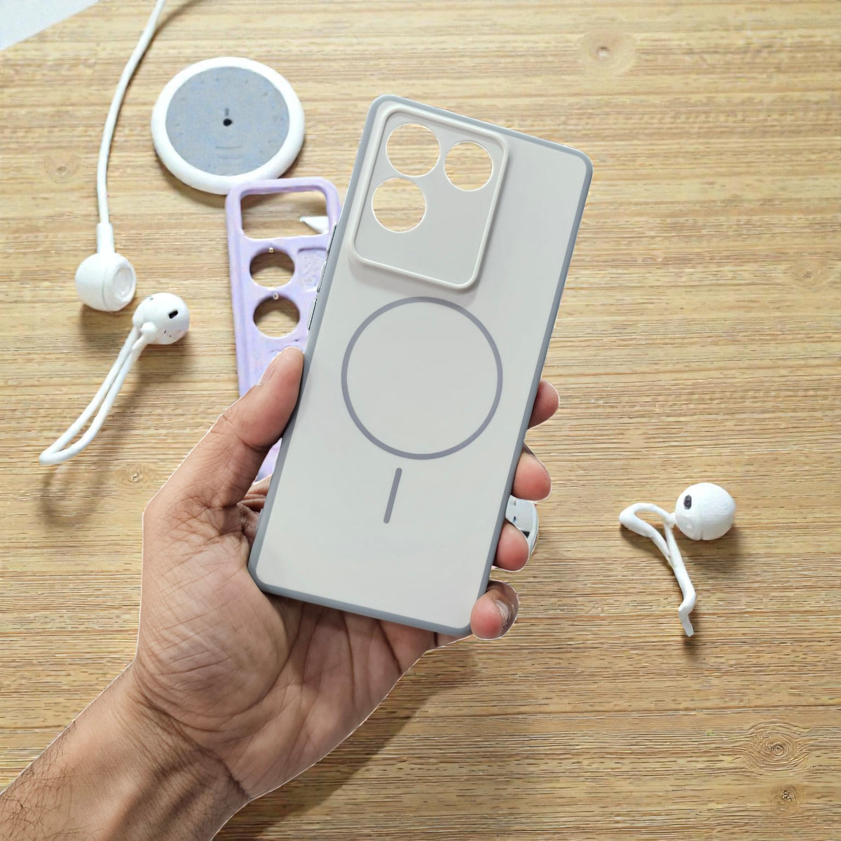 Vivo T2 Pro 5g Premium Magsafe Printed Candy Color Back Case - Cream White