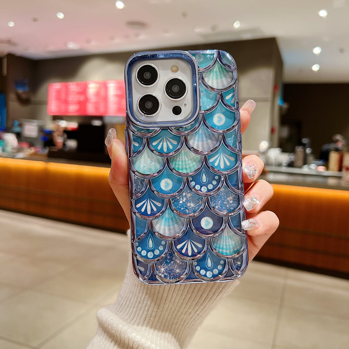 Apple iPhone Luxury Colorful Glitter Fish ||Mobile Phone Case (Blue)